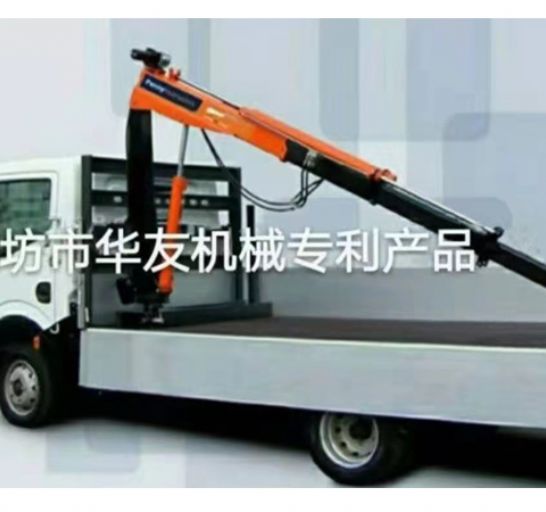 點(diǎn)擊查看詳細(xì)信息<br>標(biāo)題：車載小吊機(jī)  液壓小吊機(jī) 閱讀次數(shù)：2084